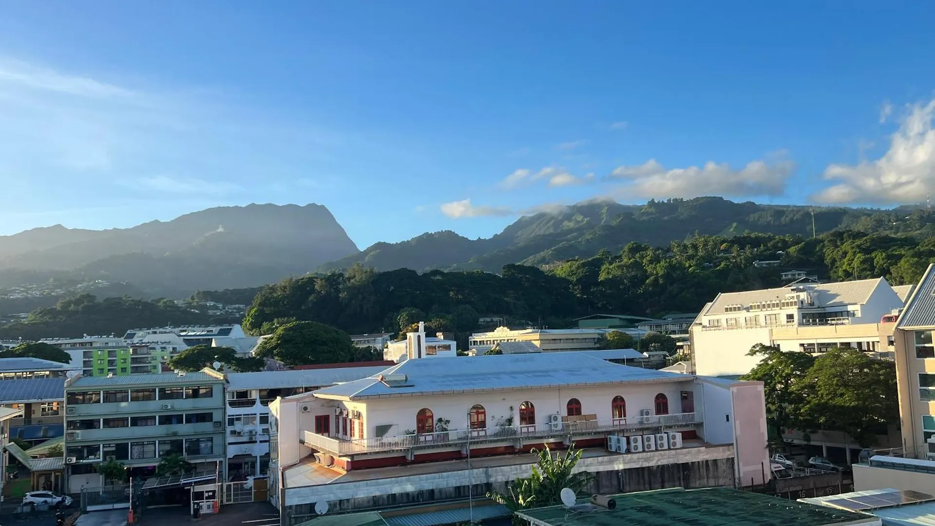 Penthouse Happiness Apartment Papeete